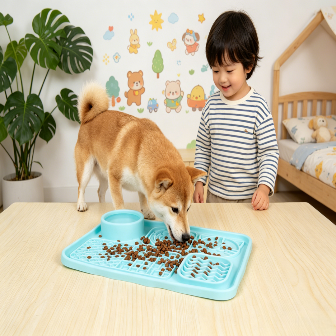 Pet Licking Mat, Cat and Dog F - Baby Food Cat ulasan dan harga